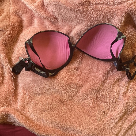 Bra - Picture 3 of 4